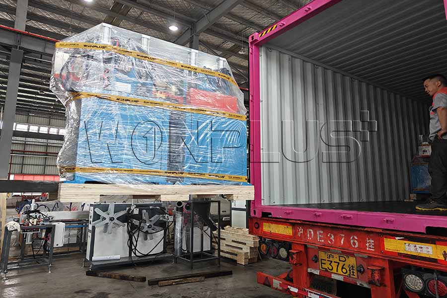 Líneas de extrusión de plástico WONPLUS enviadas a Indonesia