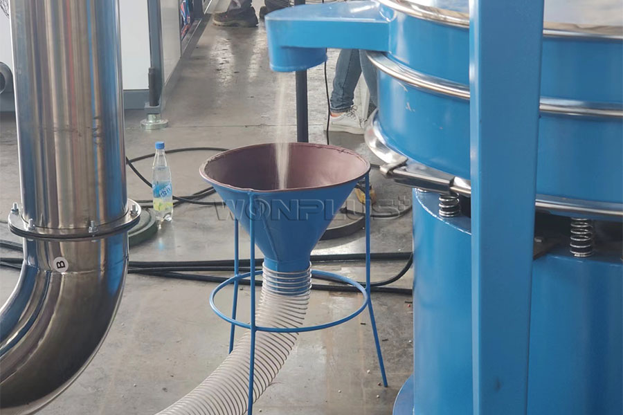 Puesta en marcha completa del pulverizador de plástico PVC en la fábrica de WONPLUS
