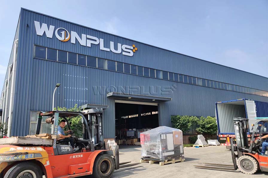 Entrega de la línea de producción de tubería de PVC WONPLUS a Vietnam
